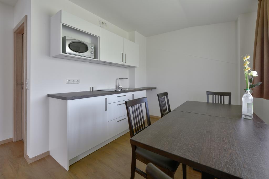 Gaestehaus Am Lindenhain Эрдинг Экстерьер фото